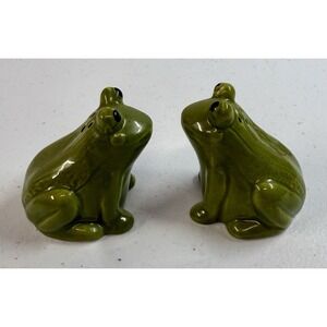 Cracker Barrel Salt And Pepper Shaker Frog Pair Ceramic 2.5" *BRAND NEW*
